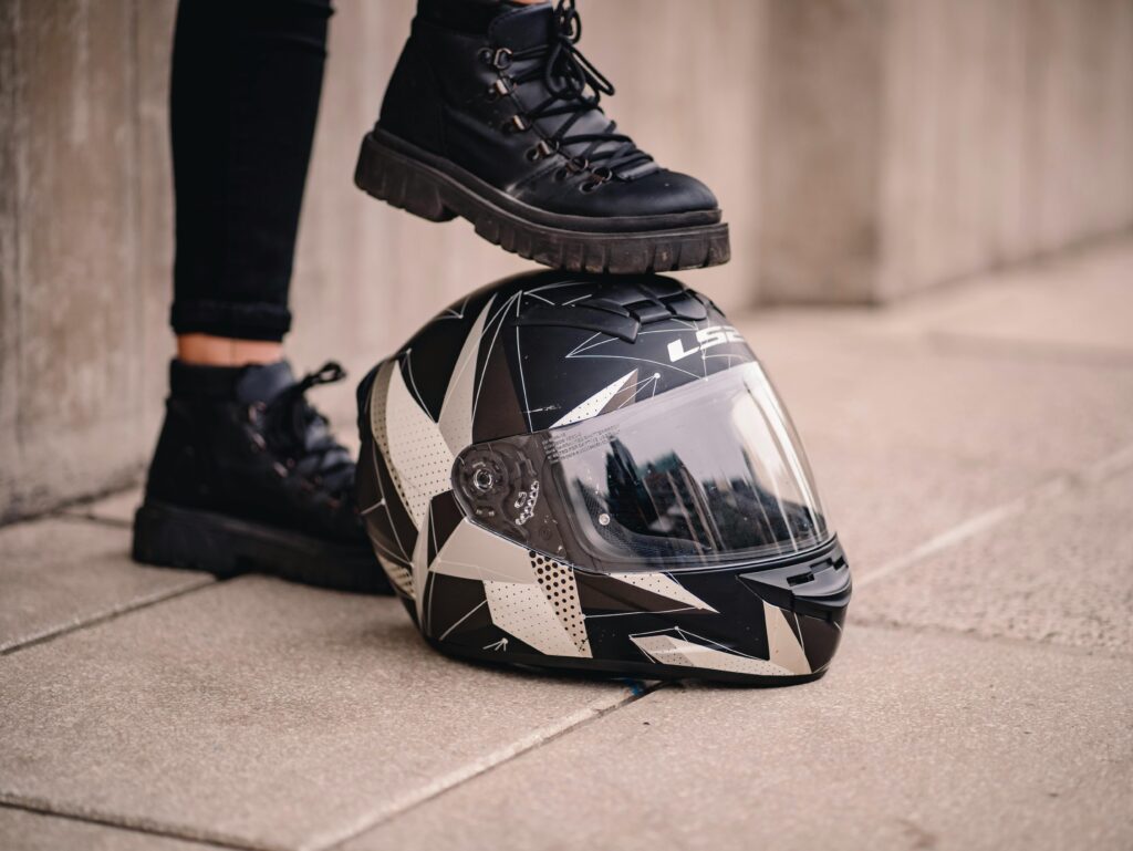 helmet cleaning routine